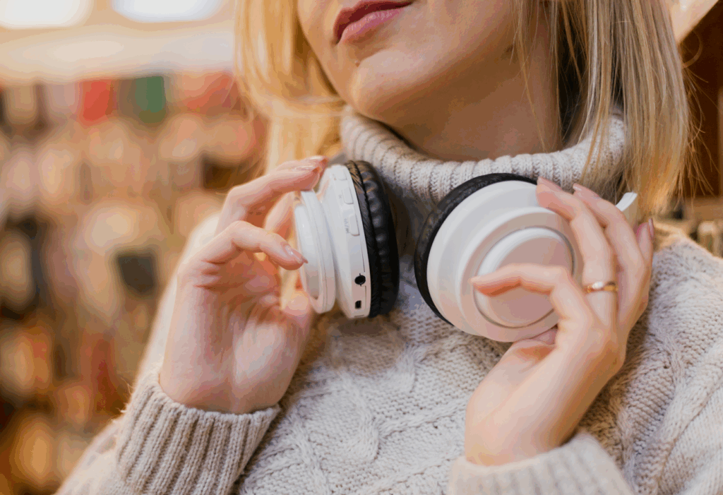 希希丁品牌顧問-CIS設計-品牌形象-真正的品牌不是 Logo，而是企業與市場之間的「共識」