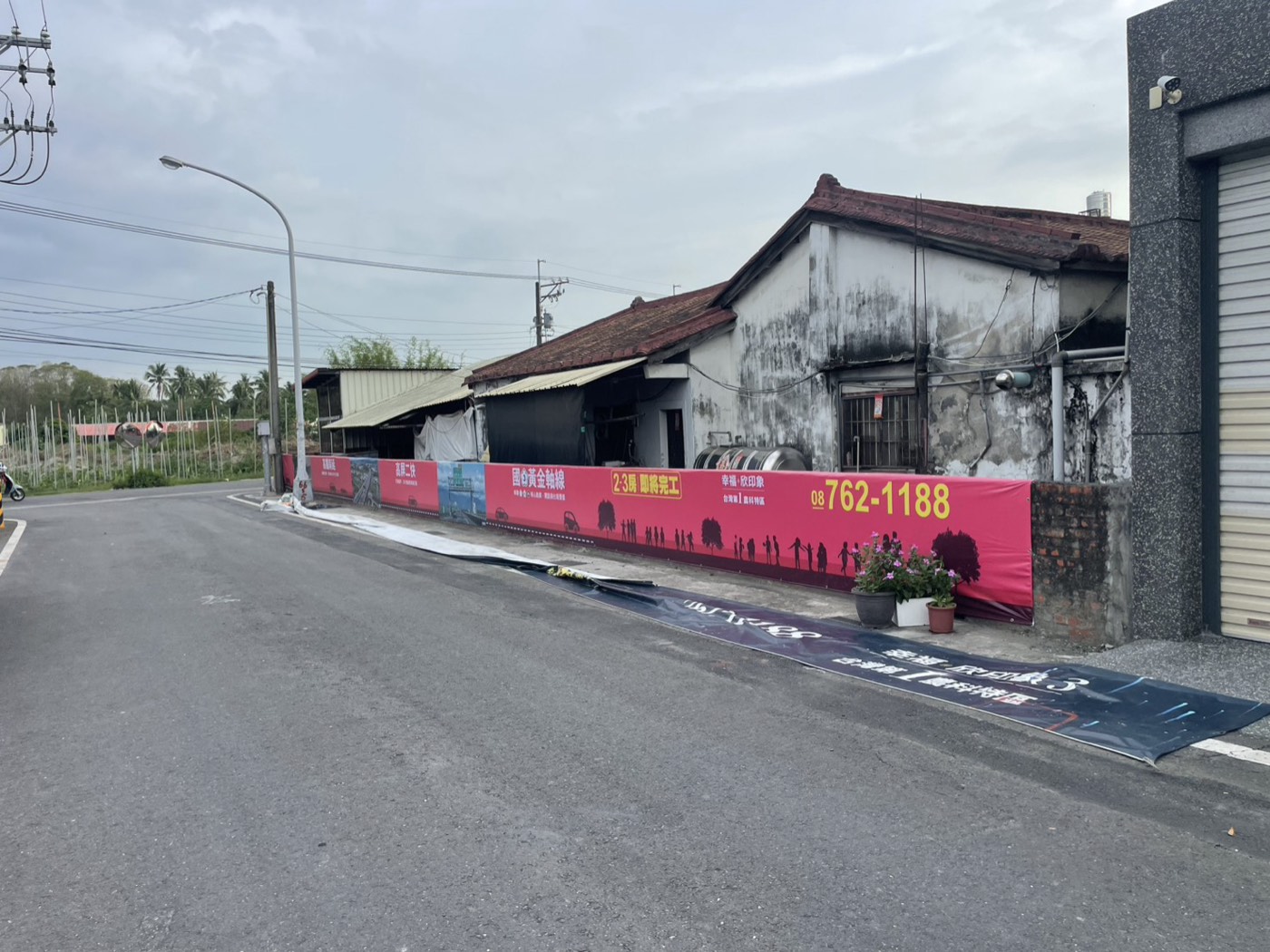 希希丁大型帆布輸出吊車施工建案案例