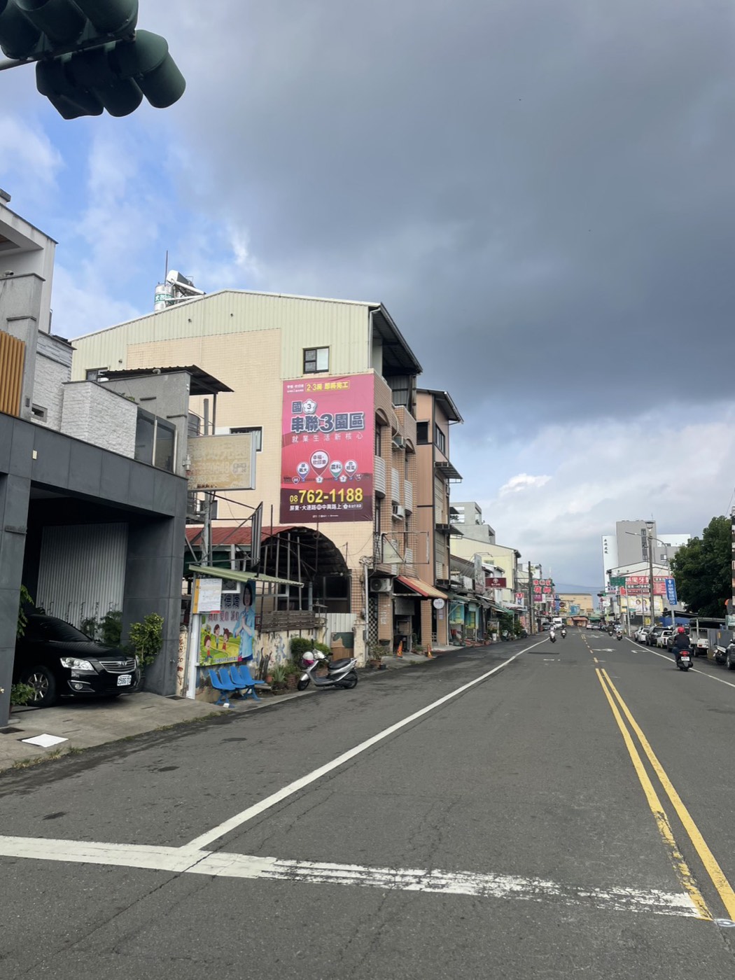 希希丁大型帆布輸出吊車施工建案案例